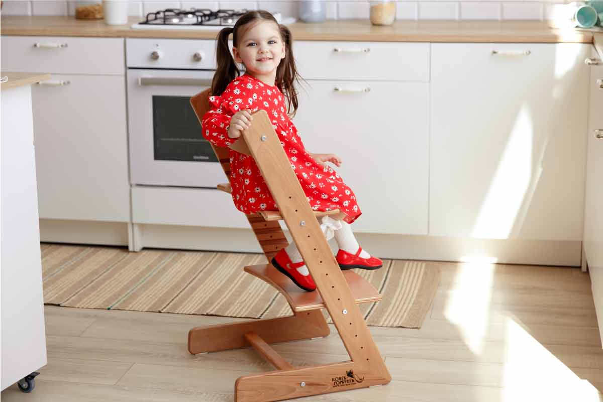 Стул растущий для ребенка 2 года